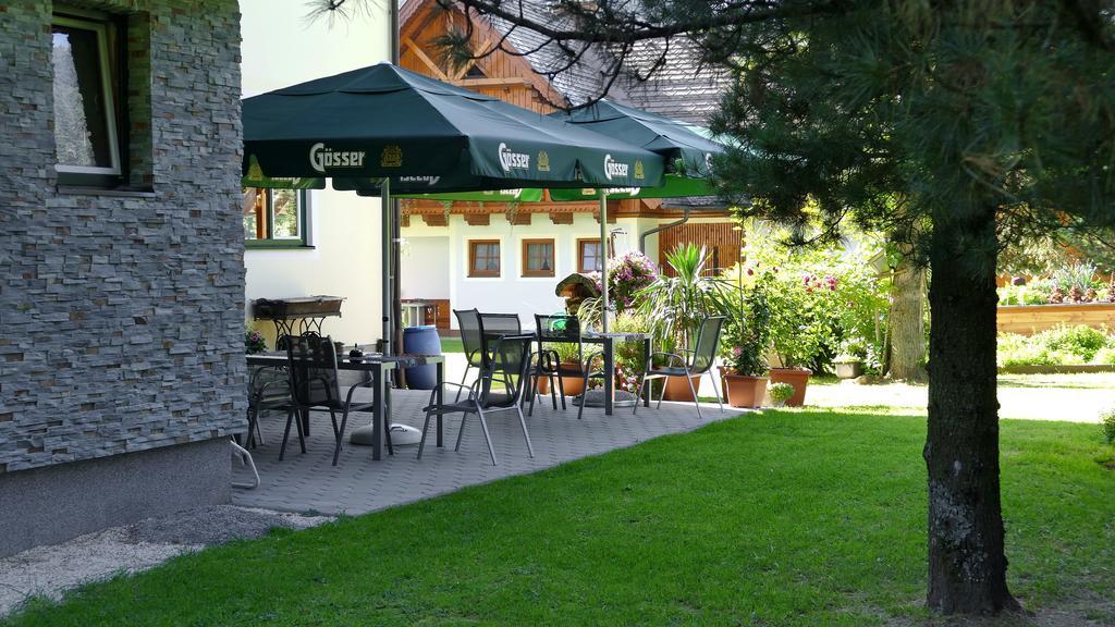 Gasthof zur Gams Donnersbachwald Exterior foto