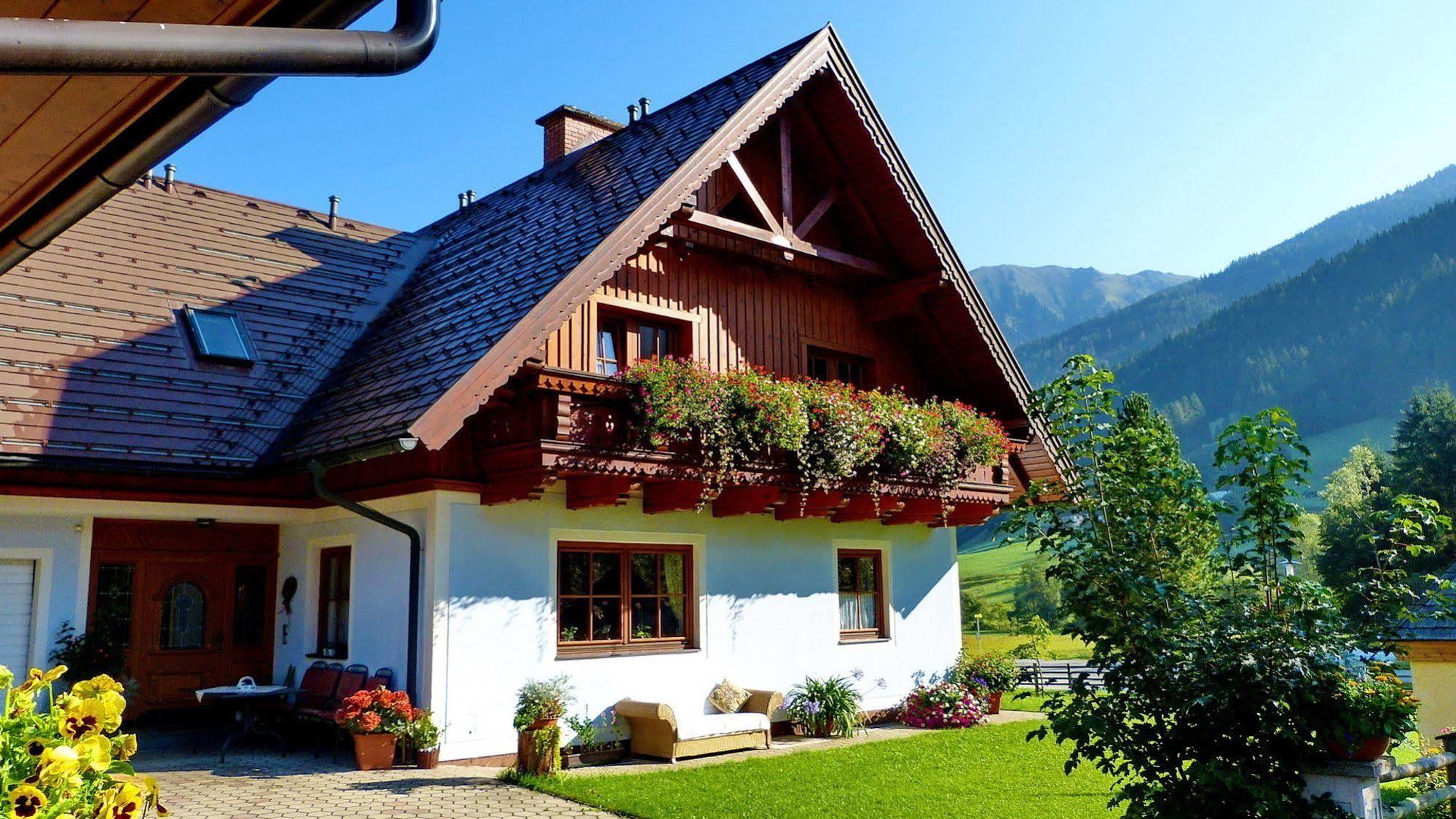 Gasthof zur Gams Donnersbachwald Exterior foto